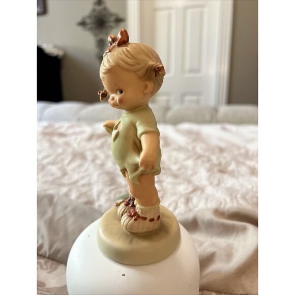 1988 Memories Of Yesterday Mommy I Teared It Little Girl Figure Vintage Rare - Picture 2 of 7